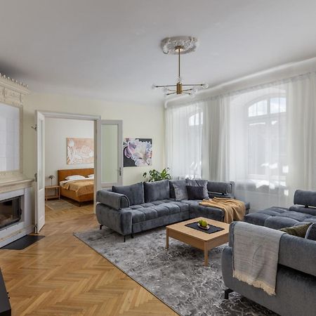K1820 Family Apartments รีกา ภายนอก รูปภาพ