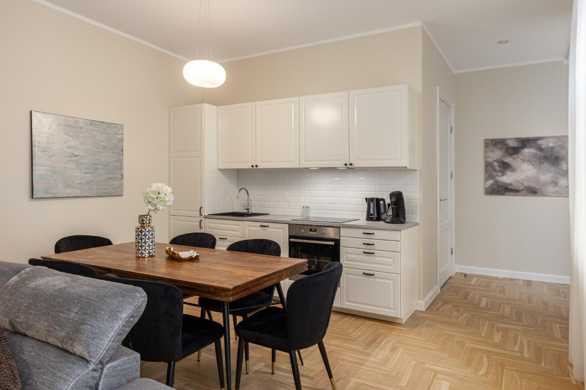 K1820 Family Apartments รีกา ภายนอก รูปภาพ